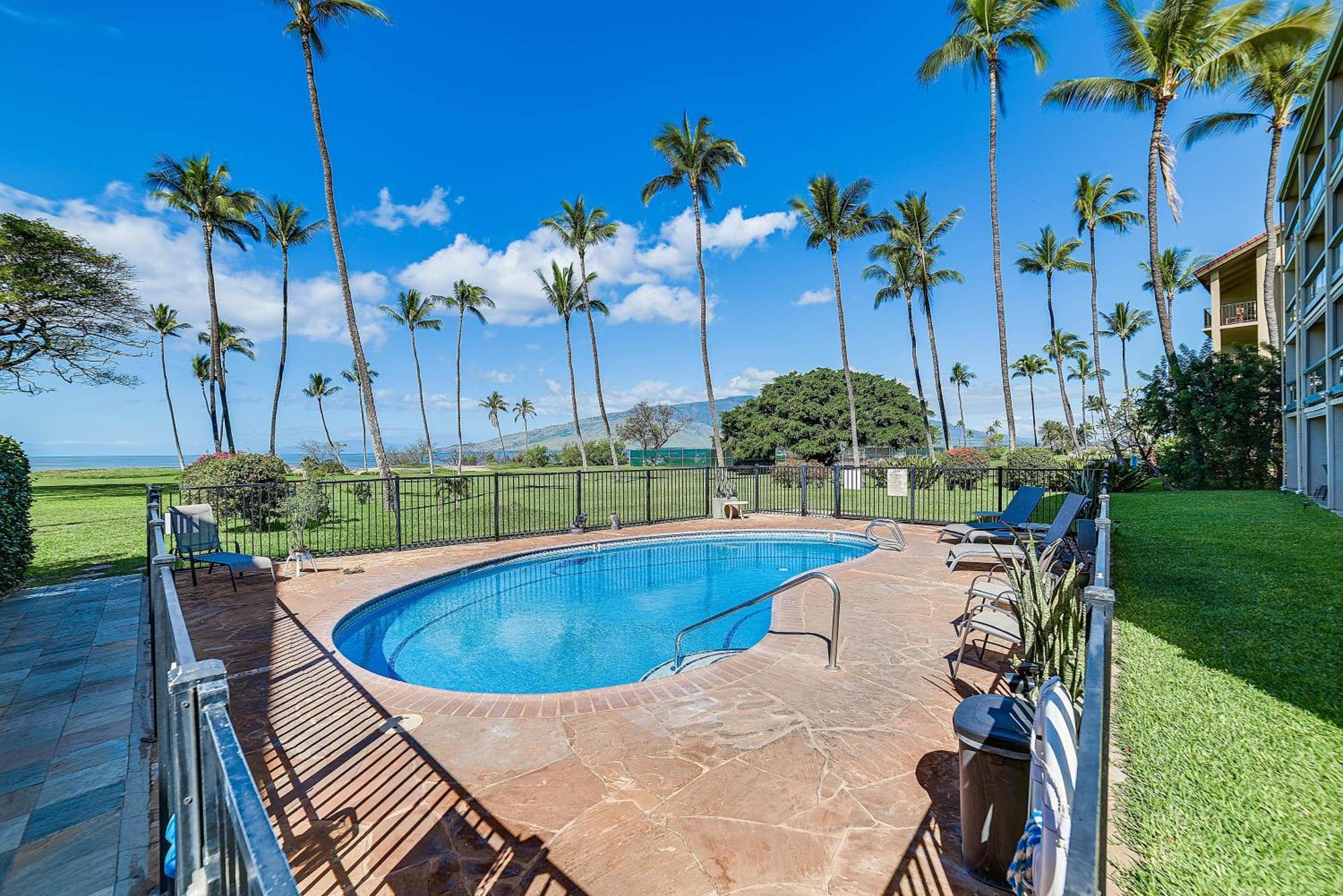 Beachside Kihei Vacation Rental With Stunning Views! Bagian luar foto